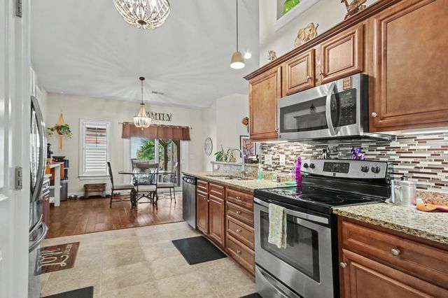 2019 Wood Stork Dr., Conway, SC 29526