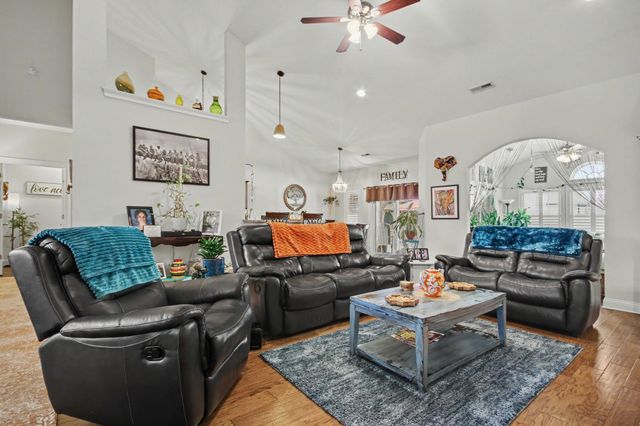 2019 Wood Stork Dr., Conway, SC 29526