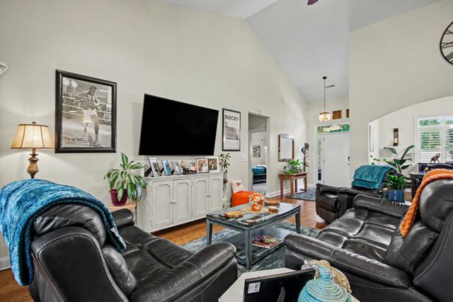 2019 Wood Stork Dr., Conway, SC 29526