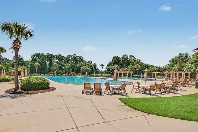 2019 Wood Stork Dr., Conway, SC 29526