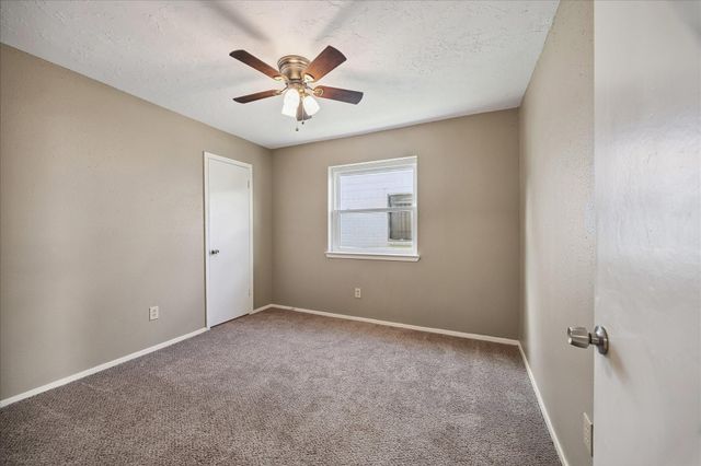 16819 Quail Crest Court, Houston, TX 77489