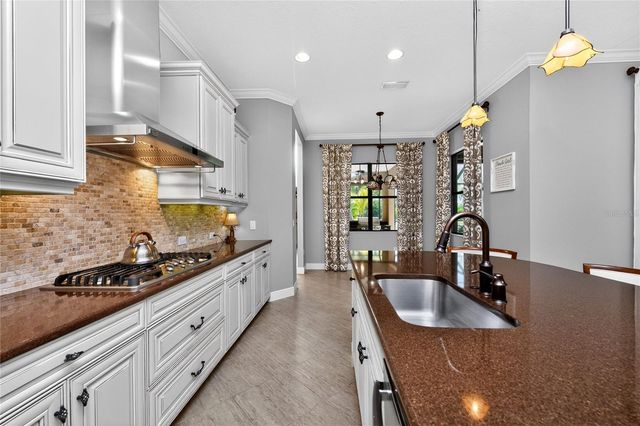 27400 HOLE IN ONE PLACE, Englewood, FL 34223