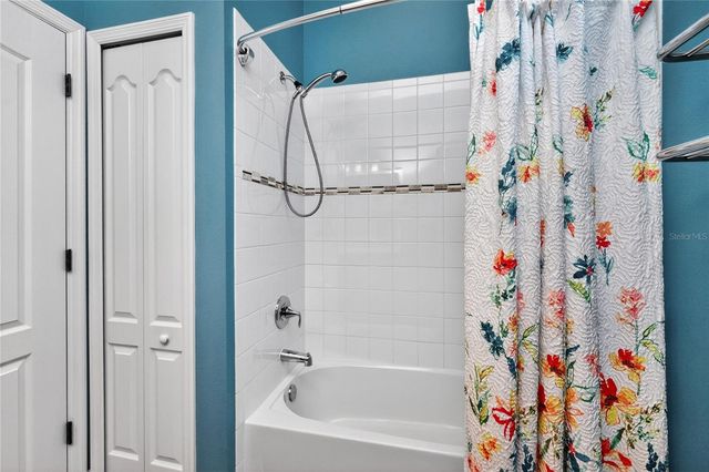 27400 HOLE IN ONE PLACE, Englewood, FL 34223