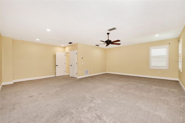 27400 HOLE IN ONE PLACE, Englewood, FL 34223