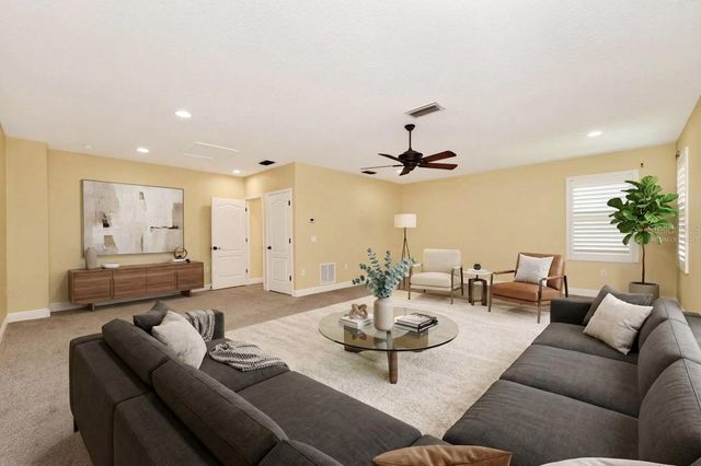 27400 HOLE IN ONE PLACE, Englewood, FL 34223