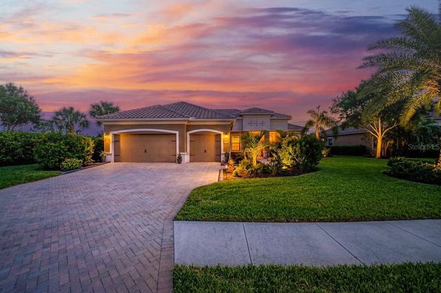 27400 HOLE IN ONE PLACE, Englewood, FL 34223