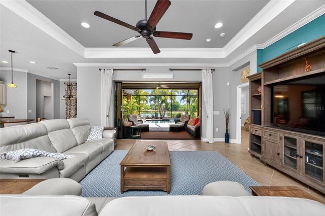 27400 HOLE IN ONE PLACE, Englewood, FL 34223