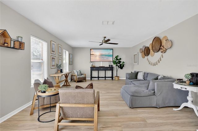 5596 SYCAMORE CANYON DRIVE, Kissimmee, FL 34758