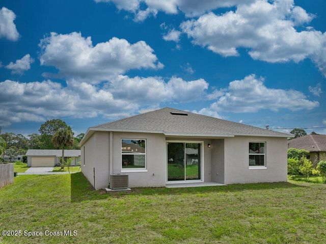 1615 Capistrano Avenue NW 44, Palm Bay, FL 32907