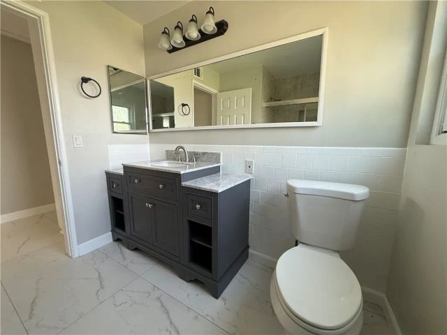 11092 Dallas, Garden Grove, CA 92840