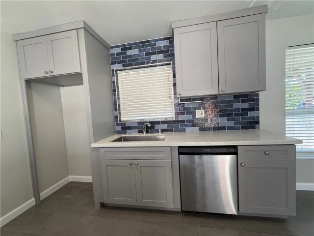 11092 Dallas, Garden Grove, CA 92840