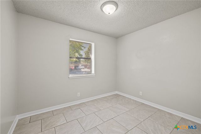 1129 Lindsey Circle, Belton, TX 76513