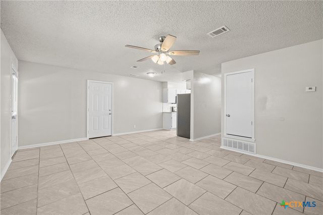 1129 Lindsey Circle, Belton, TX 76513