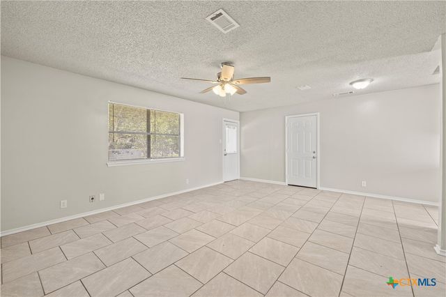 1129 Lindsey Circle, Belton, TX 76513