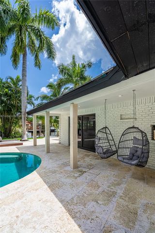 2500 Bayview Dr, Fort Lauderdale, FL 33305