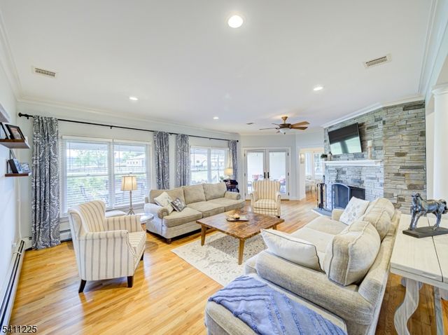 33 Kappus Rd, Alexandria Twp., NJ 08848