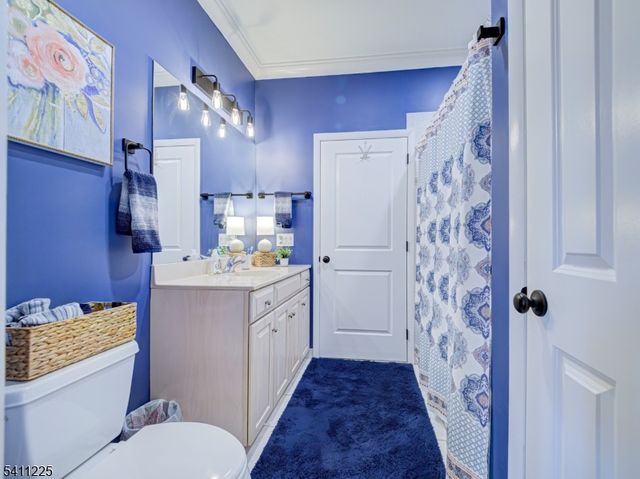 33 Kappus Rd, Alexandria Twp., NJ 08848