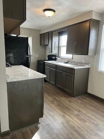 738 S Weyant Avenue, Columbus, OH 43213