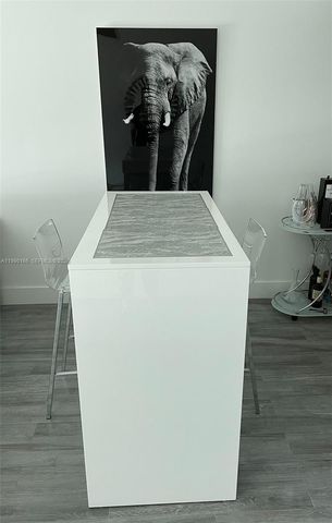 888 Biscayne Blvd 1810, Miami, FL 33132