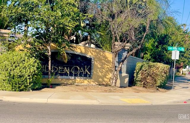 10601 Pleasant Valley Drive, Bakersfield, CA 93311