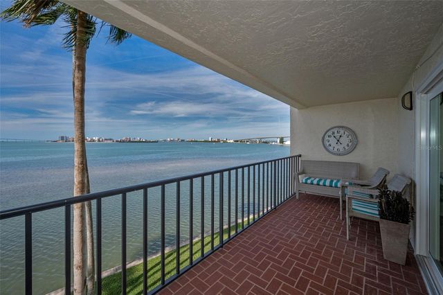55 ROGERS STREET 203, Clearwater, FL 33756