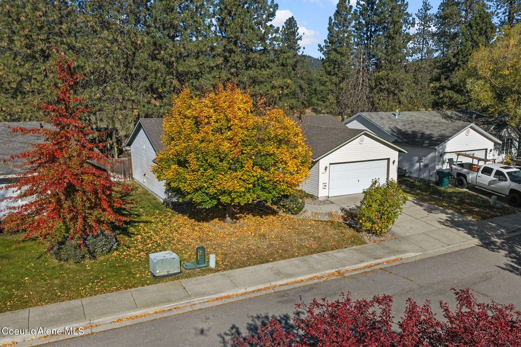 6611 W Basswood DR, Rathdrum, ID 83858 photo 2