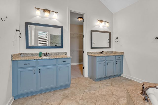 5621 HEATHER OAK DR, Arlington, TN 38002