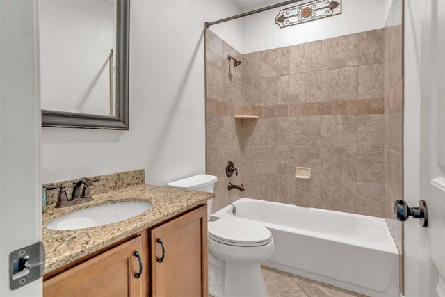 5621 HEATHER OAK DR, Arlington, TN 38002