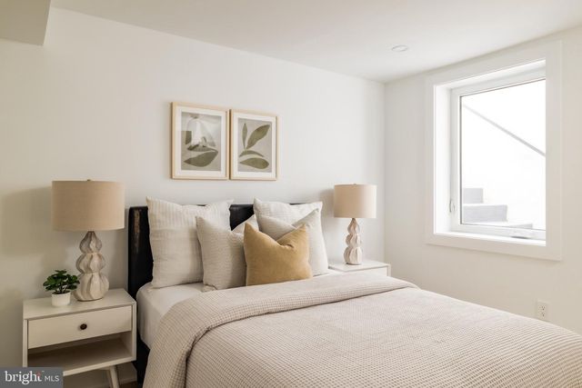 932 FRENCH ST NW, Washington, DC 20001