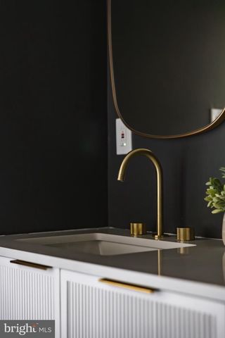 932 FRENCH ST NW, Washington, DC 20001