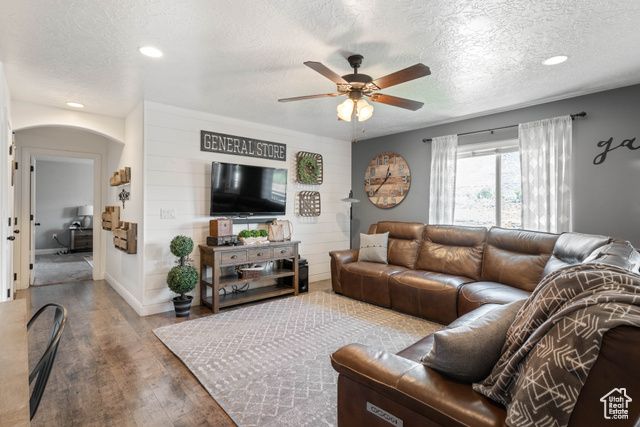 785 S PEACHTREE DR, Toquerville, UT 84774