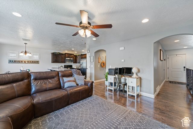 785 S PEACHTREE DR, Toquerville, UT 84774