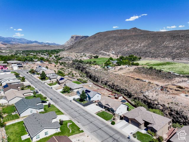 785 S PEACHTREE DR, Toquerville, UT 84774