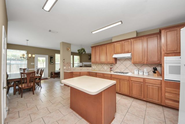 611 Mosman Court, Houston, TX 77094