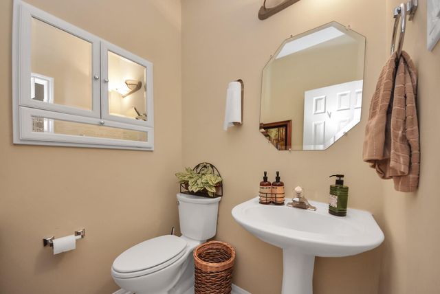 611 Mosman Court, Houston, TX 77094