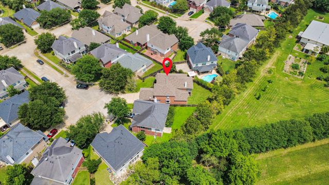 611 Mosman Court, Houston, TX 77094