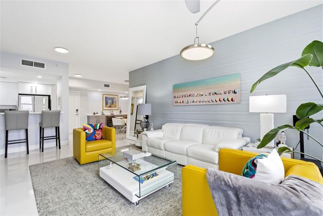 511 SE 5th Avenue 1811, Fort Lauderdale, FL 33301