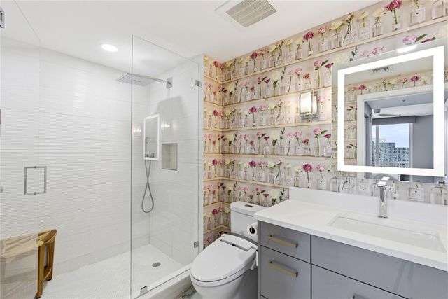 511 SE 5th Avenue 1811, Fort Lauderdale, FL 33301