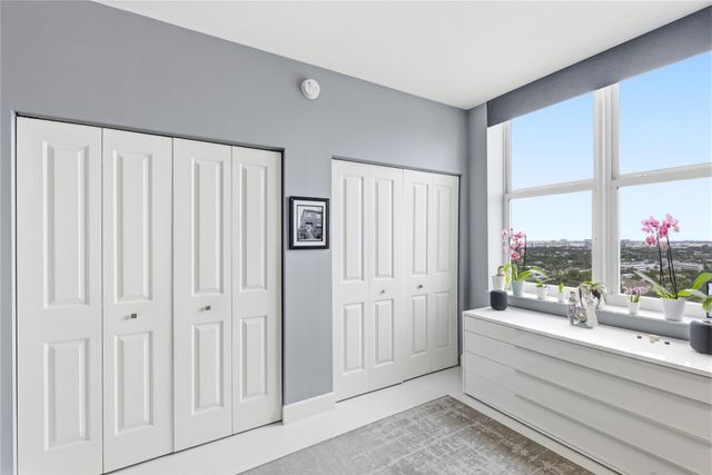 511 SE 5th Avenue 1811, Fort Lauderdale, FL 33301