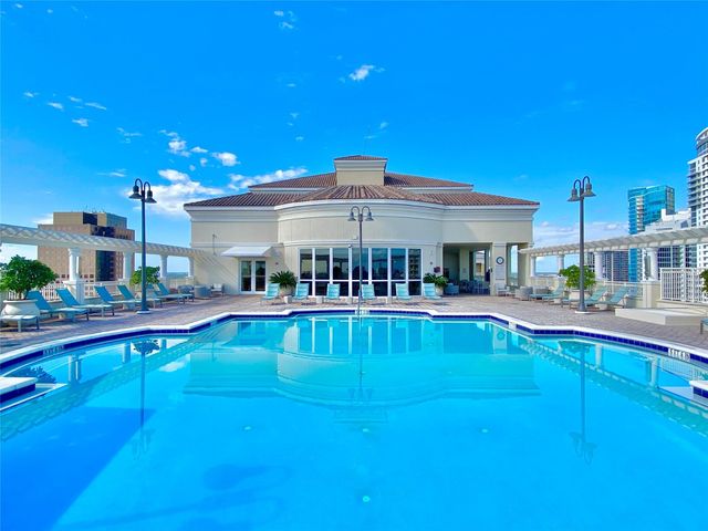 511 SE 5th Avenue 1811, Fort Lauderdale, FL 33301