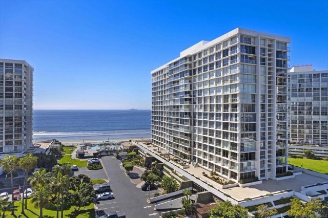 1730 Avenida Del Mundo 402, Coronado, CA 92118