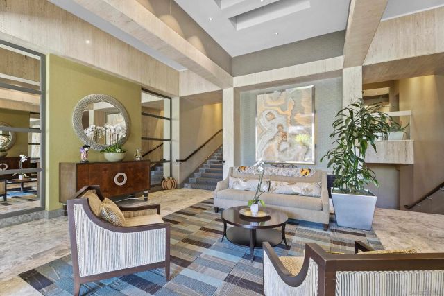 1730 Avenida Del Mundo 402, Coronado, CA 92118