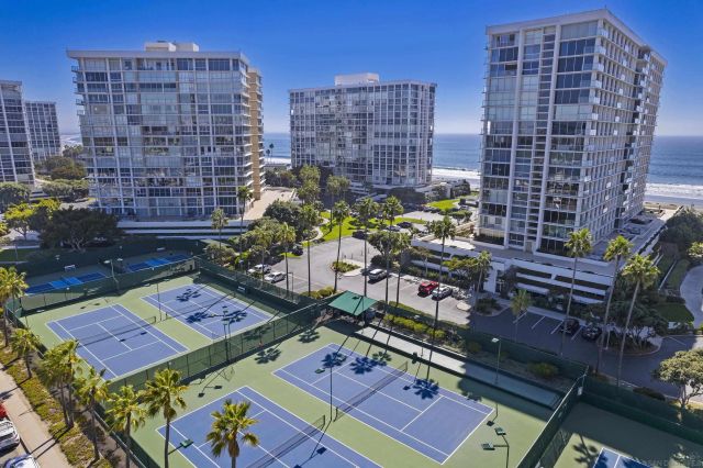 1730 Avenida Del Mundo 402, Coronado, CA 92118