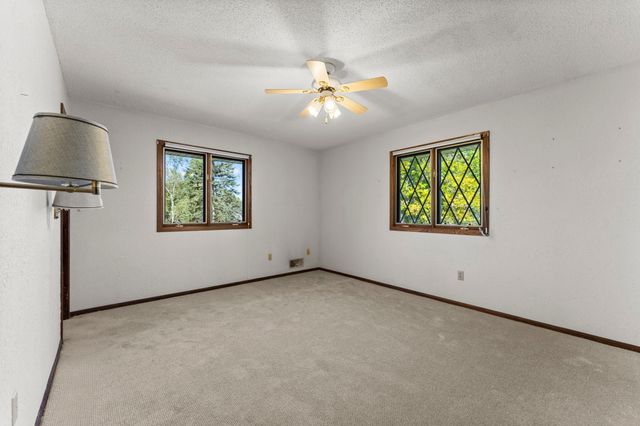 8989 Lake Jane Trail N, Lake Elmo, MN 55042