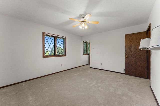 8989 Lake Jane Trail N, Lake Elmo, MN 55042