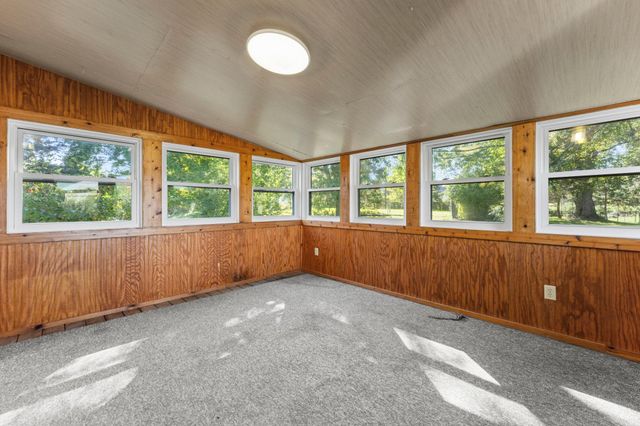 8989 Lake Jane Trail N, Lake Elmo, MN 55042