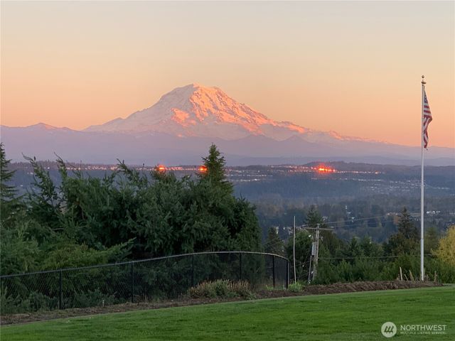 5002 131st Avenue Ct E, Edgewood, WA 98372