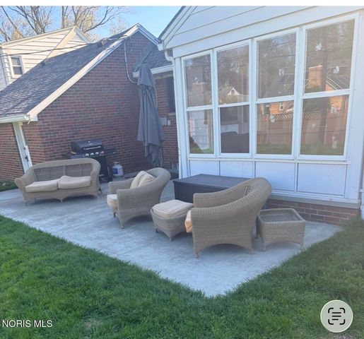 2821 Middlesex Drive, Toledo, OH 43606