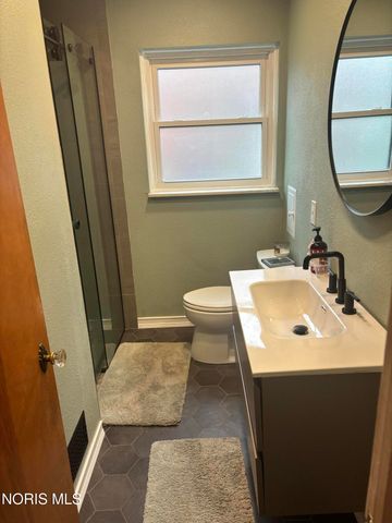 2821 Middlesex Drive, Toledo, OH 43606