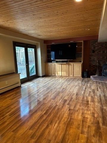 4 Linda Circle, Shrewsbury, MA 01545